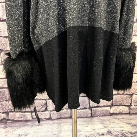 Alfani NWT Black & Gray Turtleneck Sparkling Sweater W/ Faux Fur Cuffs Size 3X - Picture 8 of 10